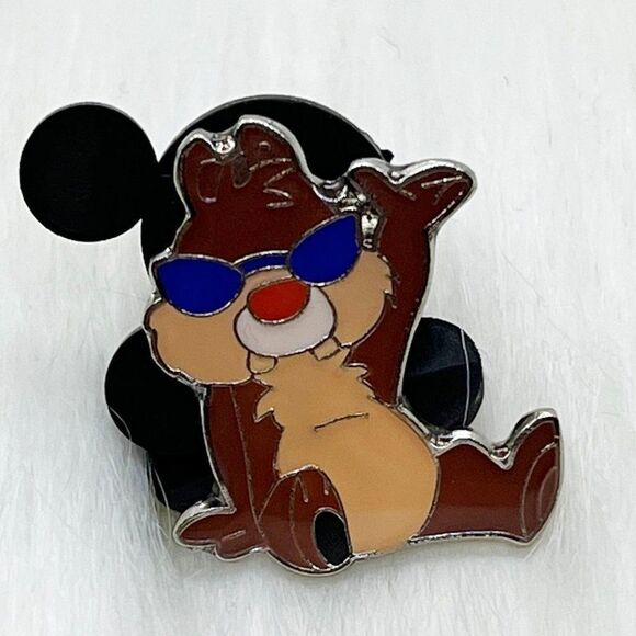 Disney Jewelry - 🔮 5/$25 Disney Chip 'n' Dale - Dale Shades Pin